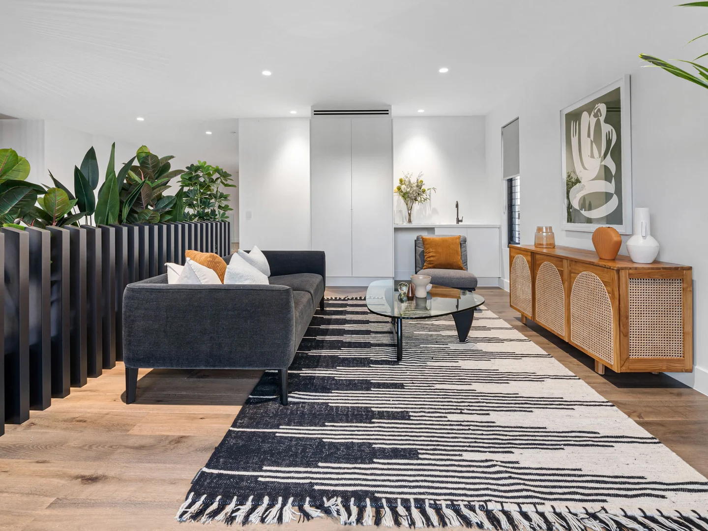 Additional image 19 of 29 The Promenade, Isle Of Capri QLD 4217