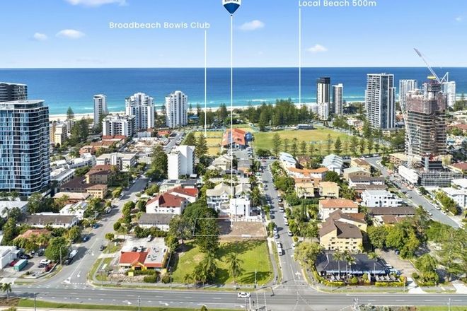 Picture of 13 St Kilda Avenue, BROADBEACH QLD 4218