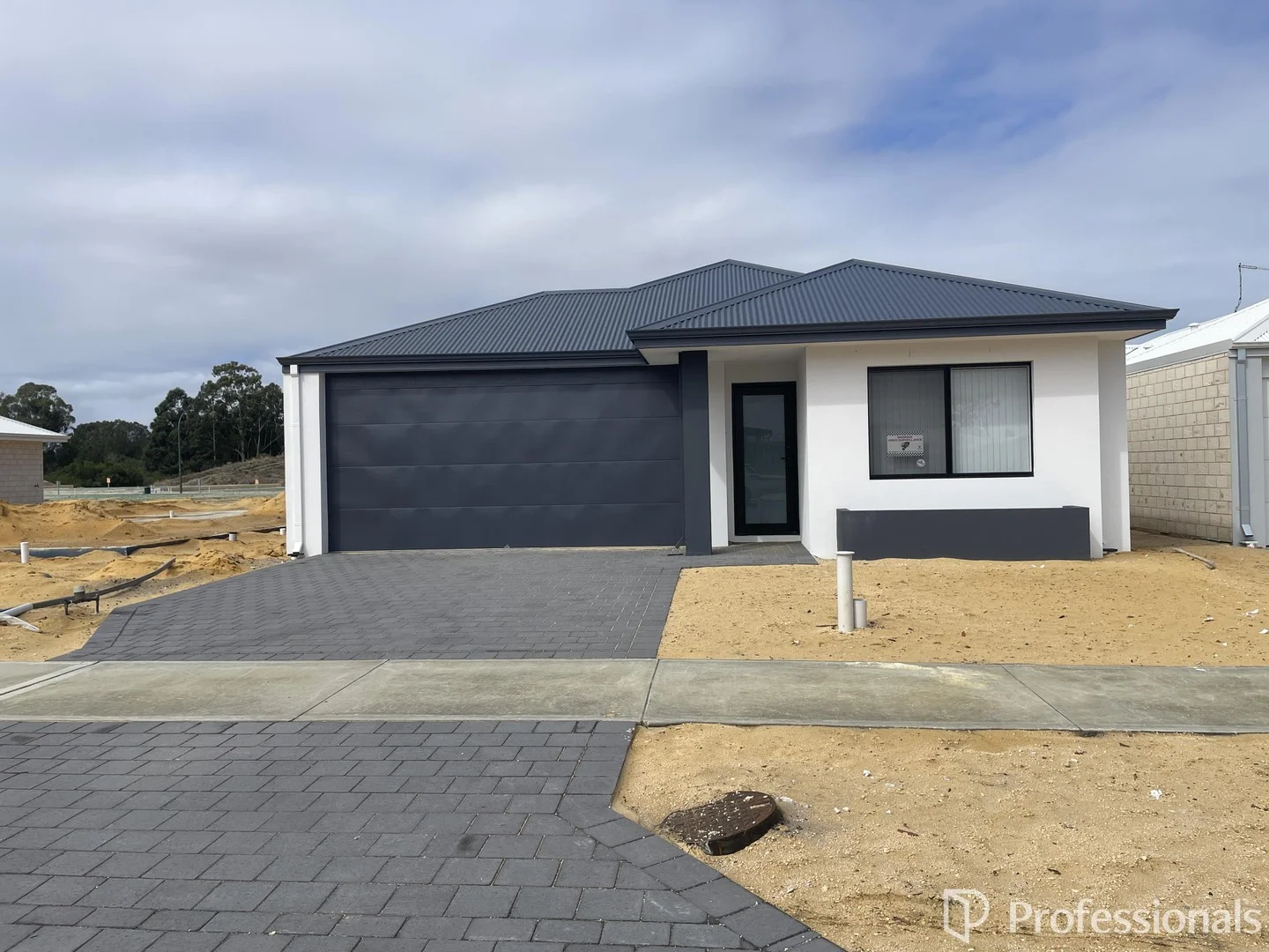 Primary image of 14 Horizon Street, Wellard WA 6170