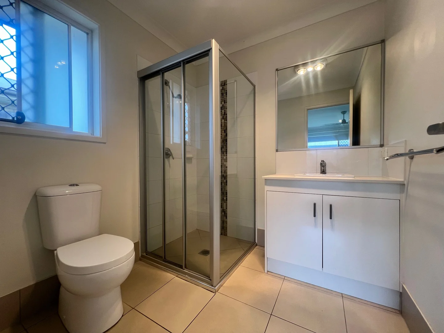 Additional image 11 of 33 Bluestone Dr, Logan Reserve QLD 4133