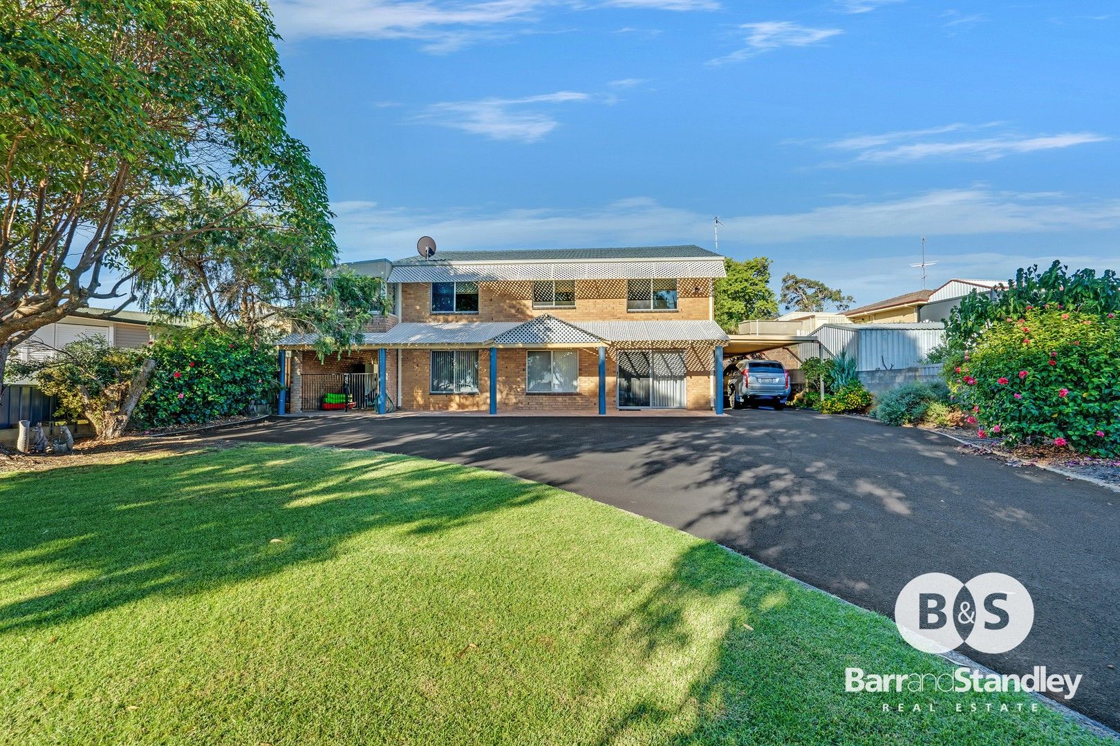 207 Old Coast Road, Australind WA 6233