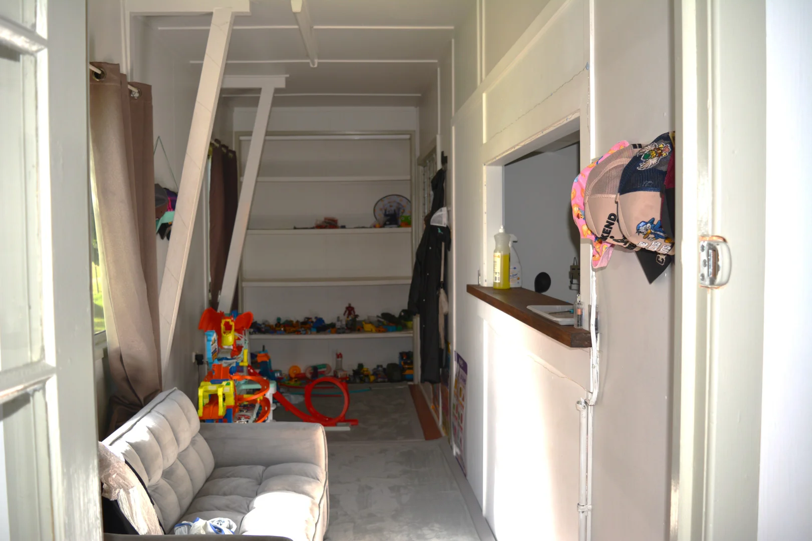Image 12