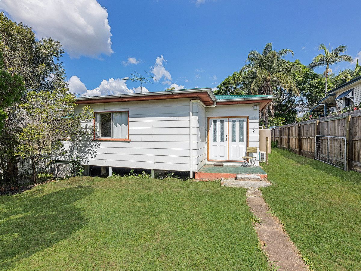 2 Woodford Street, One Mile QLD 4305, Image 0