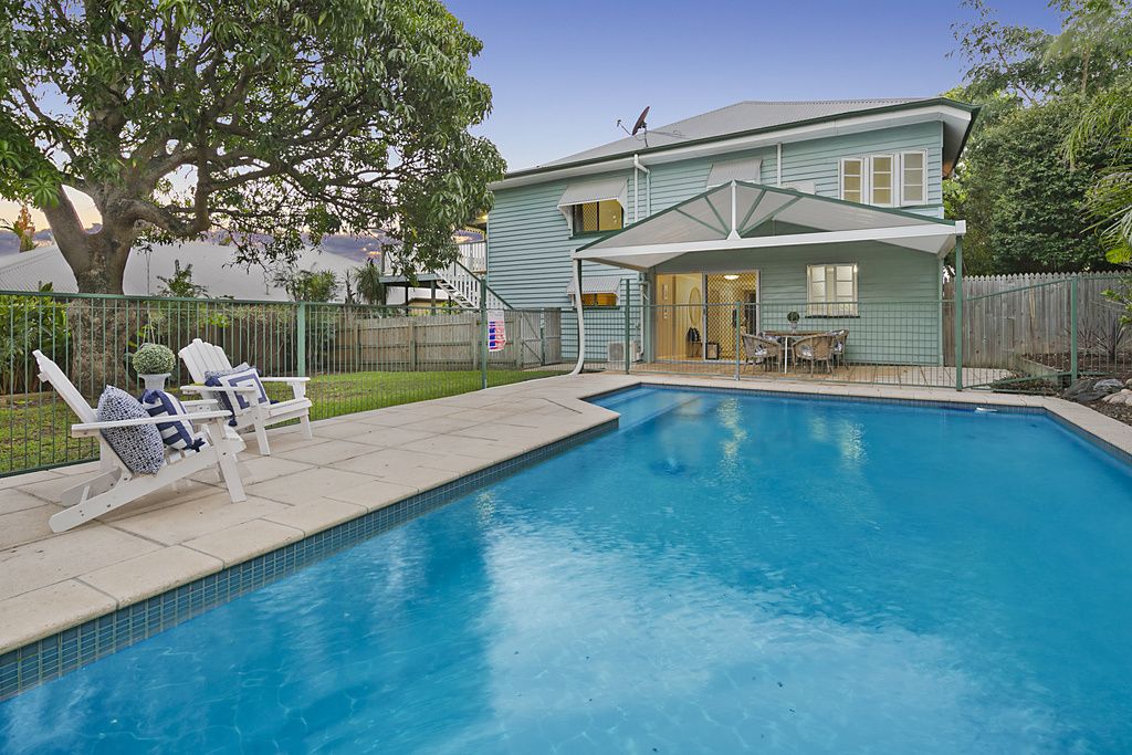 166 Gordon Pde, Manly QLD 4179, Image 1