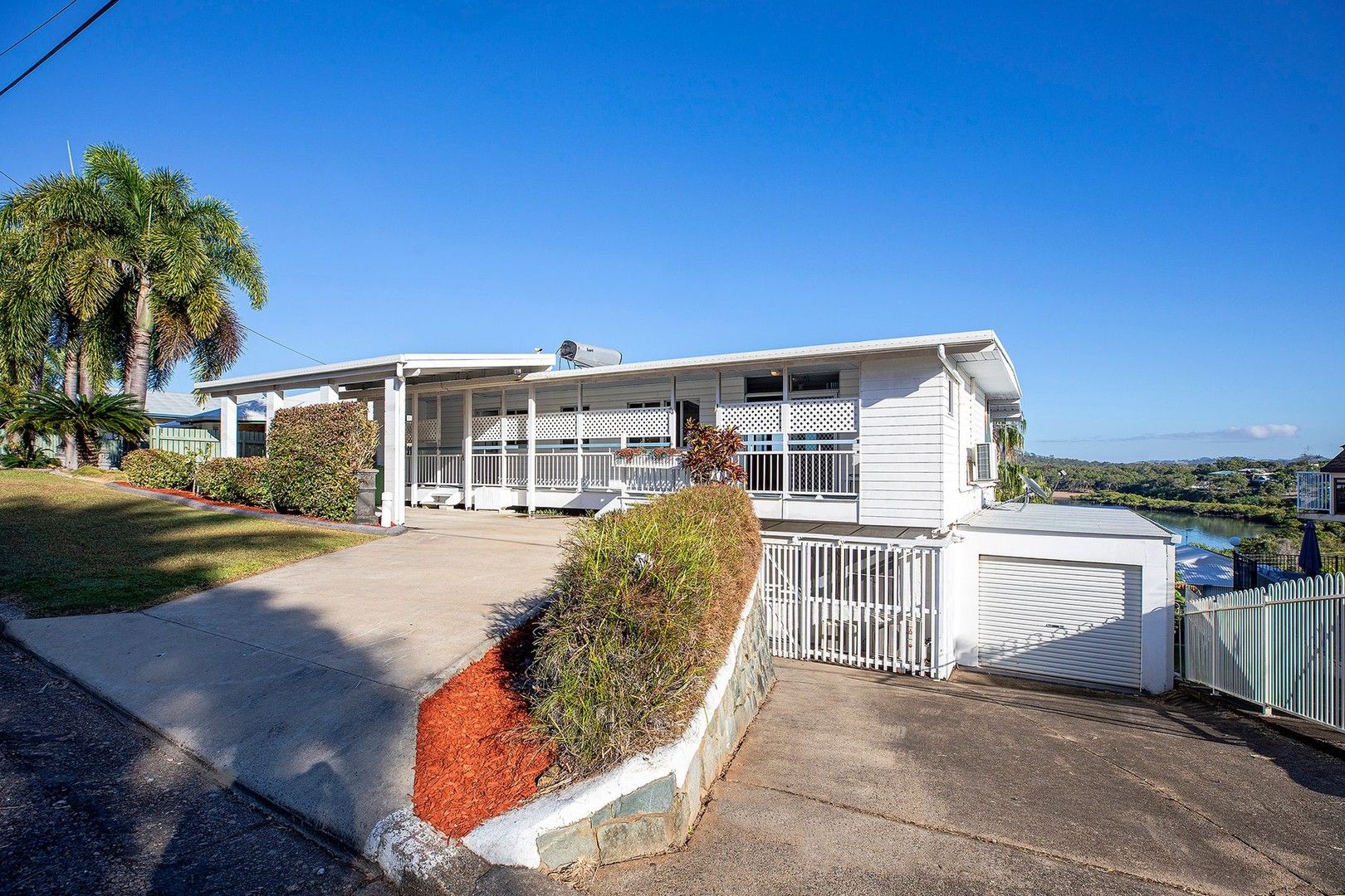 23 Captain Blackwood Drive, Sarina Beach QLD 4737, Image 2