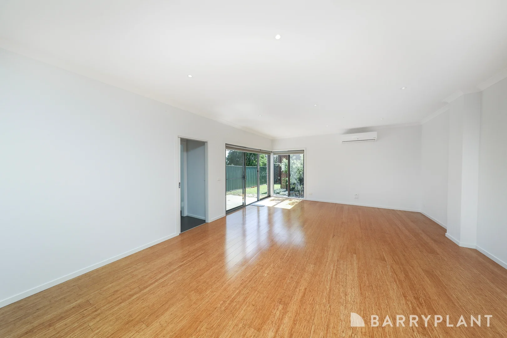 Additional image 2 of 1/10 Essex Street, Sunshine North VIC 3020