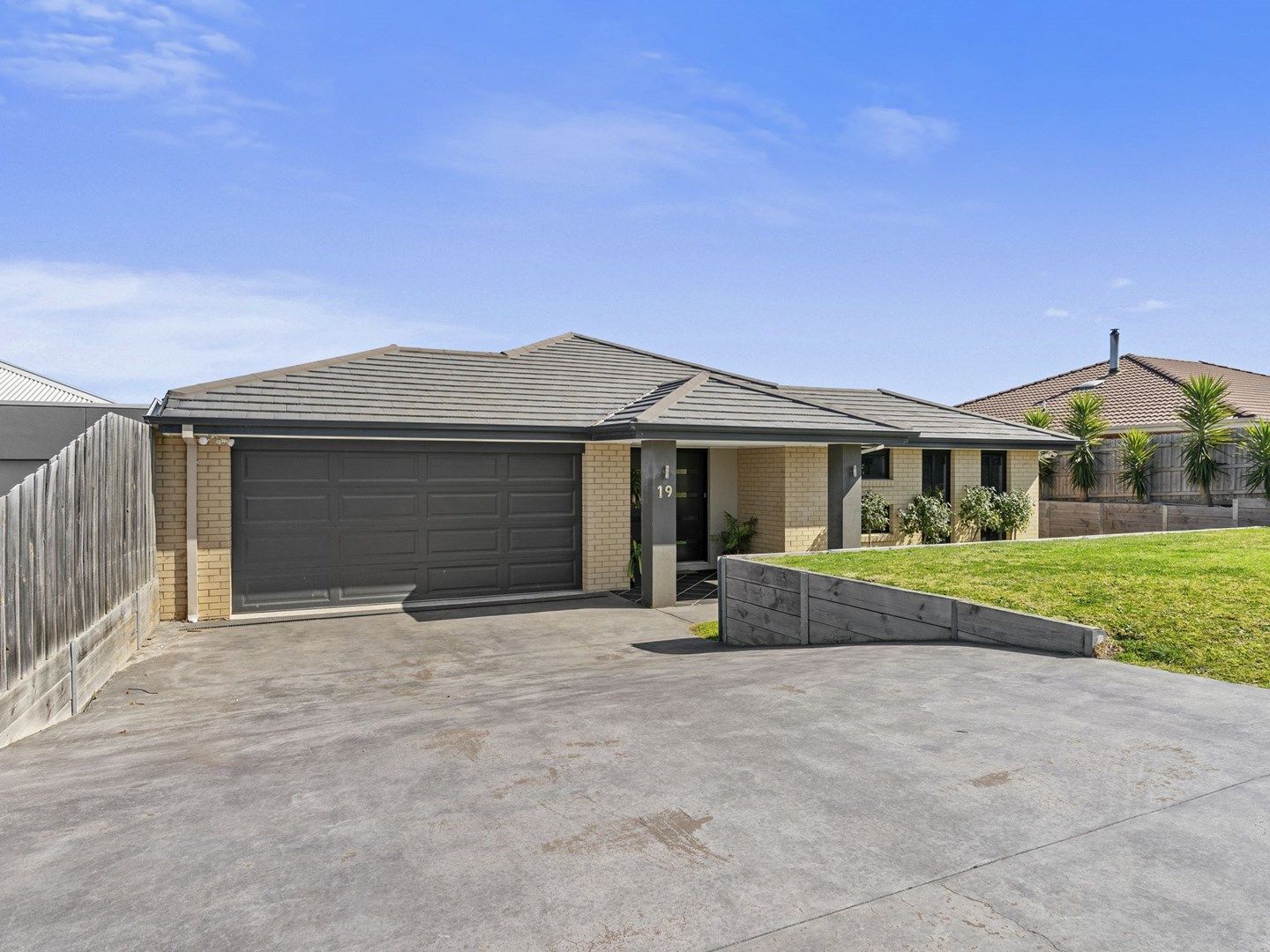 19 Westbury Way, Lakes Entrance VIC 3909, Image 0