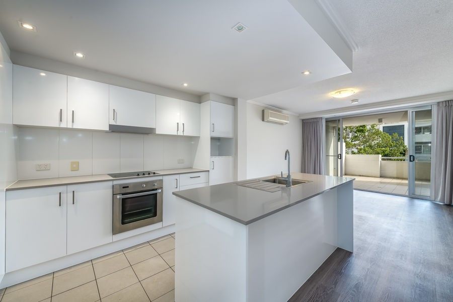 2 bedrooms Apartment / Unit / Flat in 43/2 Arbour Avenue ROBINA QLD, 4226
