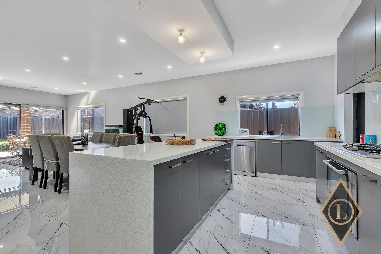 9 COBALT CRESCENT, Cobblebank VIC 3338, Image 2