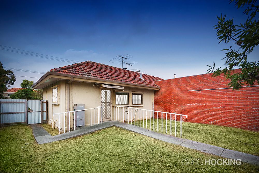 340 Howe Parade, Port Melbourne VIC 3207, Image 2