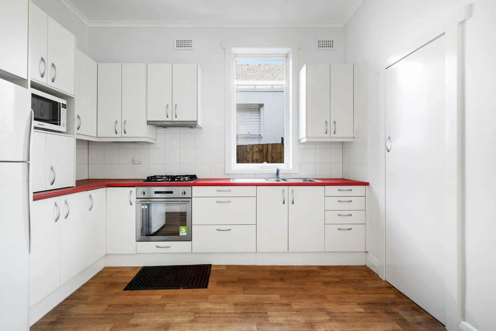 Additional image 8 of 4 Norwood Street, Glen Iris VIC 3146