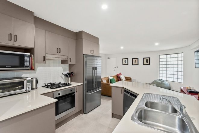 Picture of 4/1 Governors Lane, WOLLONGONG NSW 2500