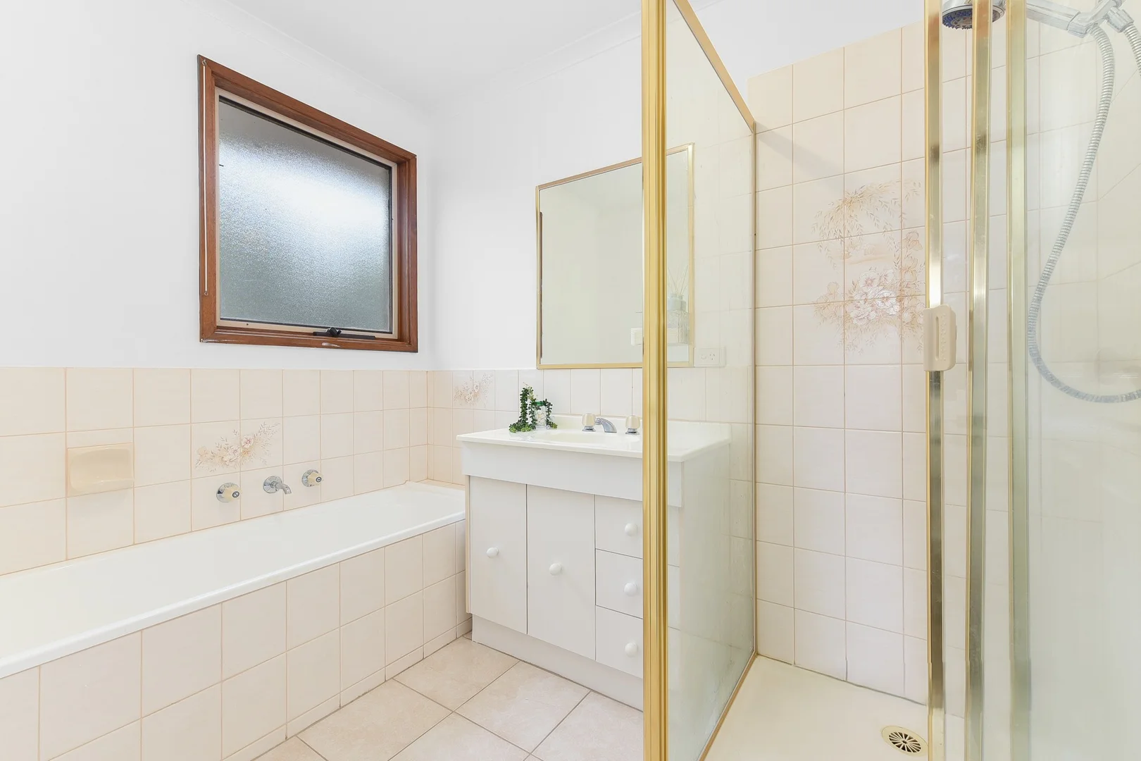 Additional image 10 of 57 WAVERLEY PARK Drive, Cranbourne North VIC 3977