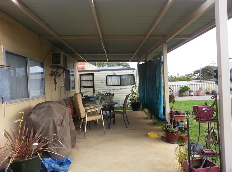 6 Nairn Street, Leeman WA 6514, Image 2