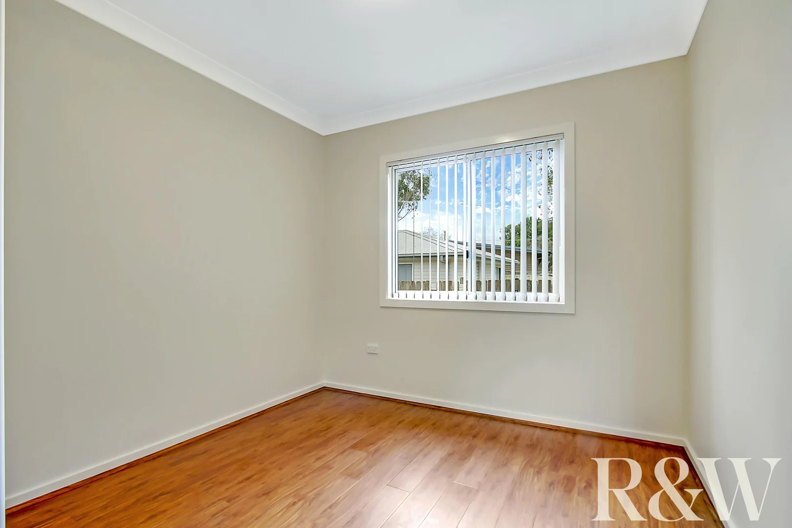 Additional image 5 of 47a Marquesa Crescent, Lethbridge Park NSW 2770