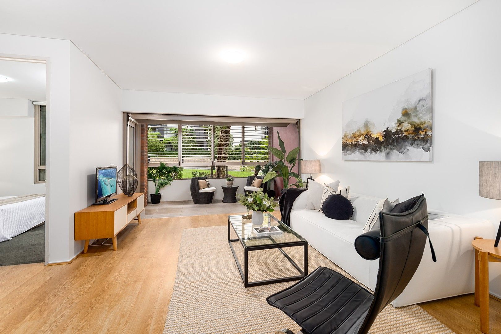 1 bedrooms Apartment / Unit / Flat in 5101/8 Alexandra Drive CAMPERDOWN NSW, 2050