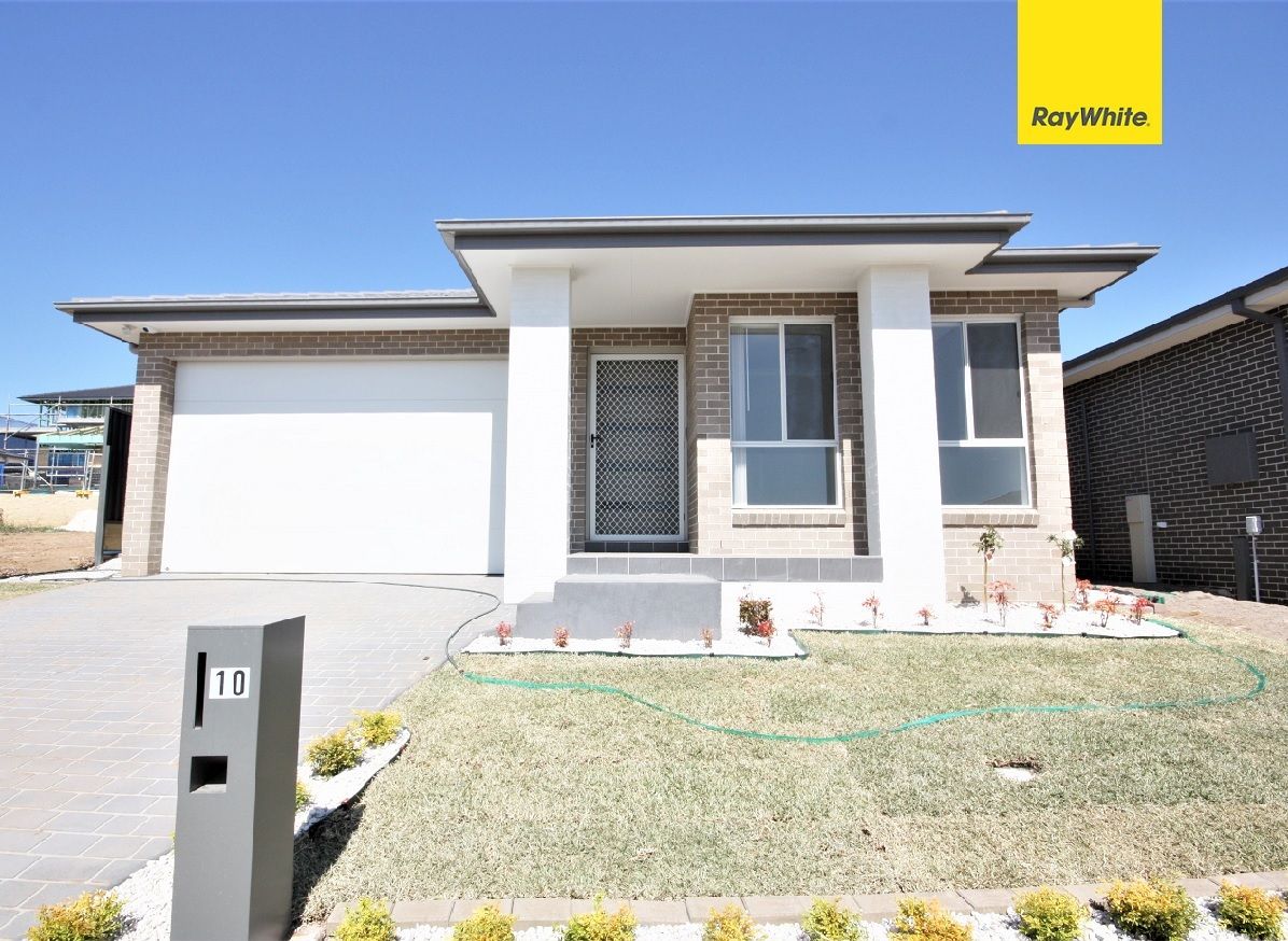 10 Kenway Street, Oran Park NSW 2570, Image 0