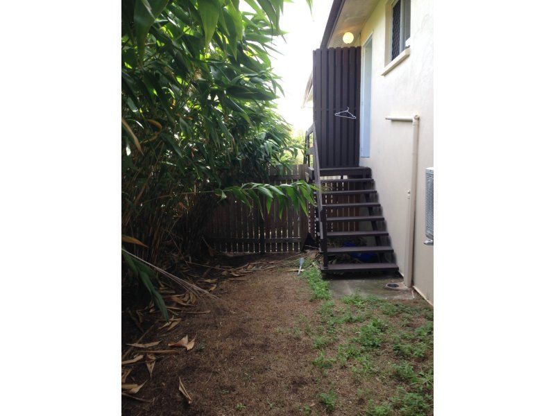 3/3 Butler Street, New Auckland QLD 4680, Image 1