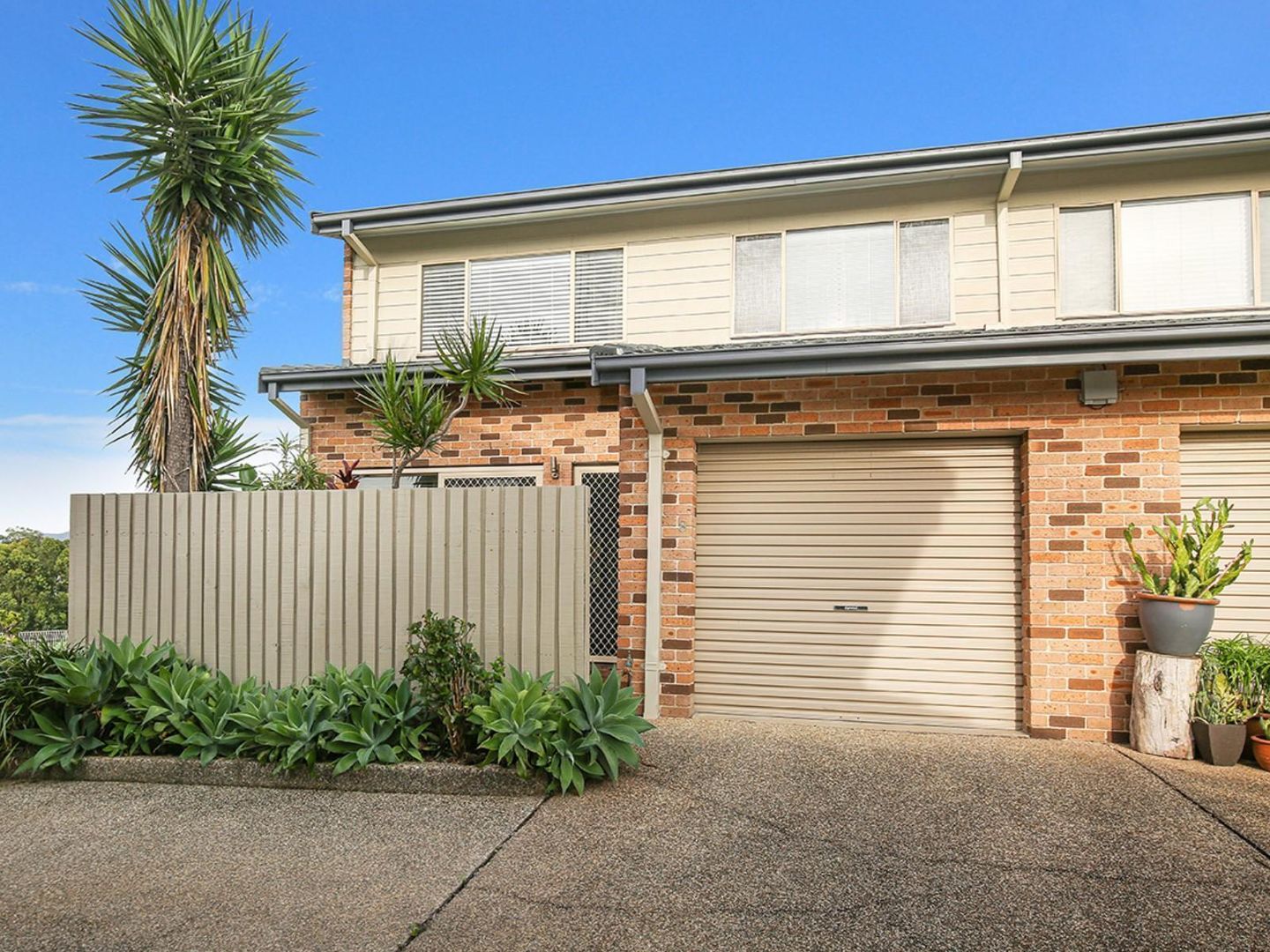 8/23-27 Campbell Street, Woonona NSW 2517, Image 2
