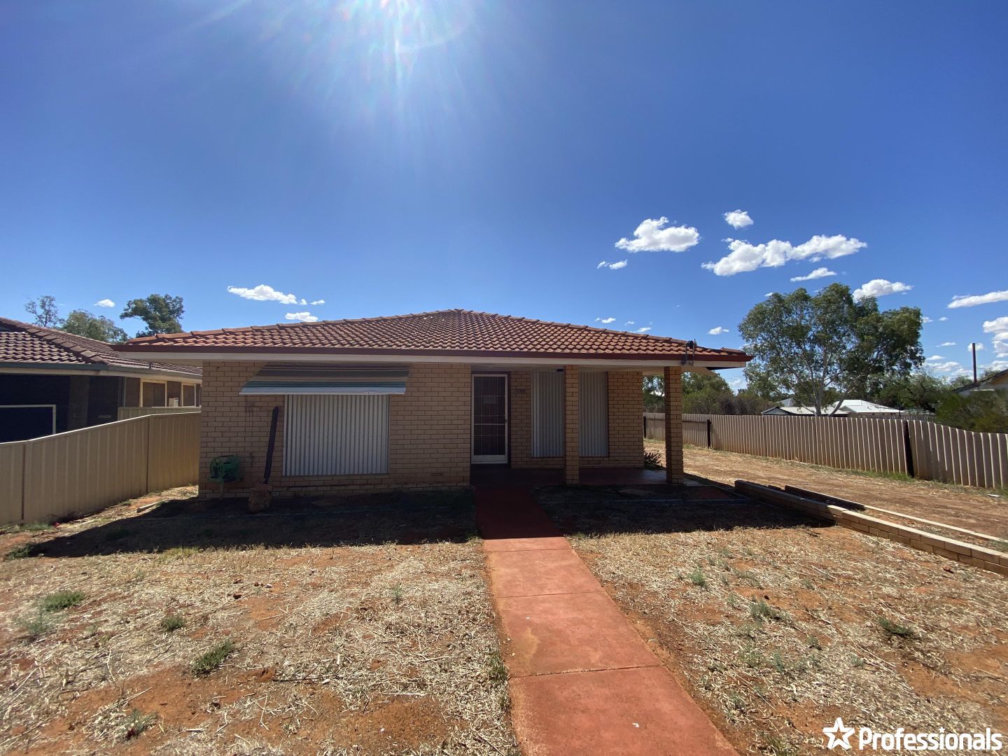 17 Main Road, Mullewa WA 6630, Image 1