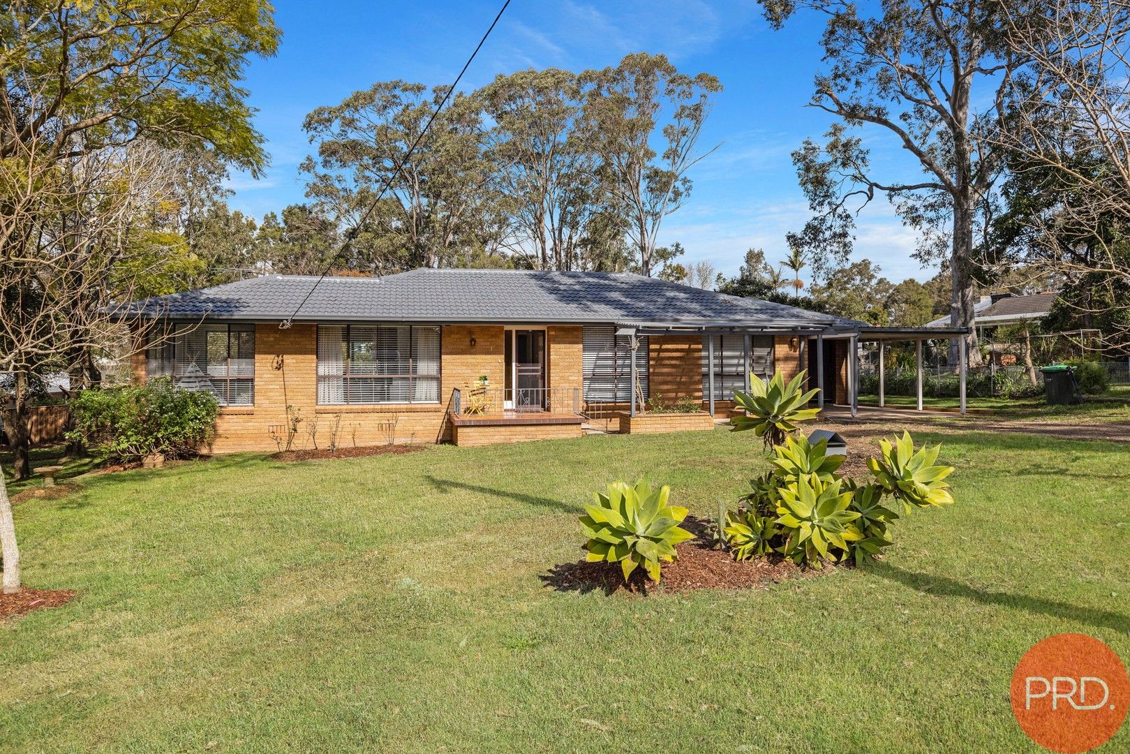 4 bedrooms House in 1 Moore Road BOLWARRA HEIGHTS NSW, 2320