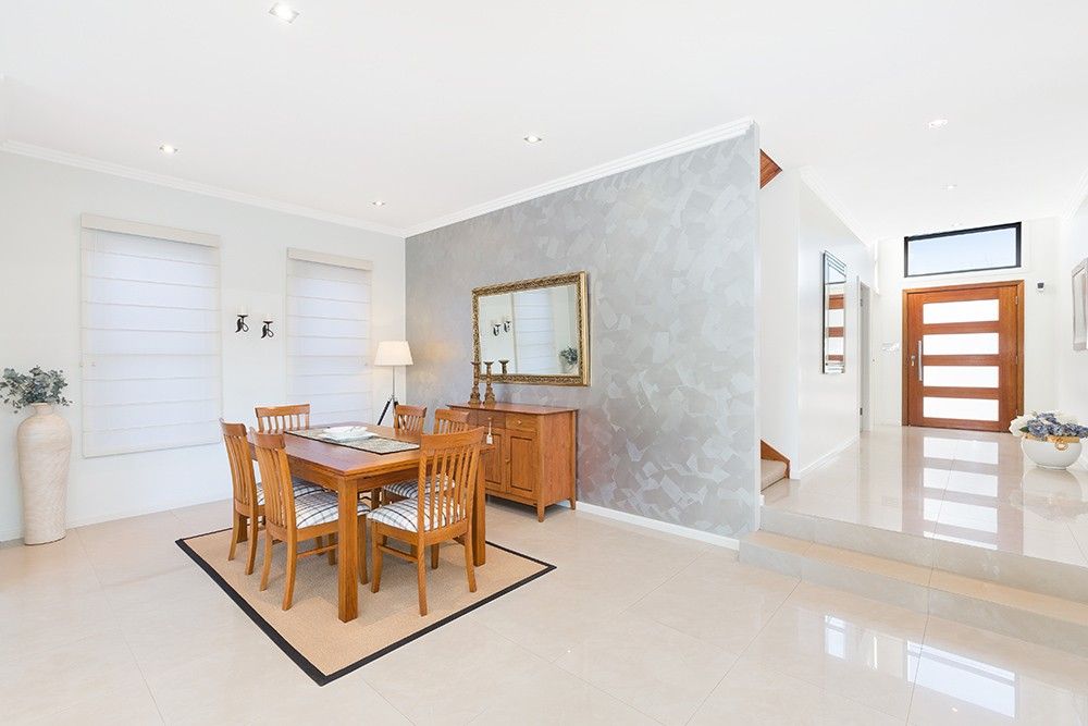 2 Oleander Parade, Caringbah South NSW 2229, Image 2