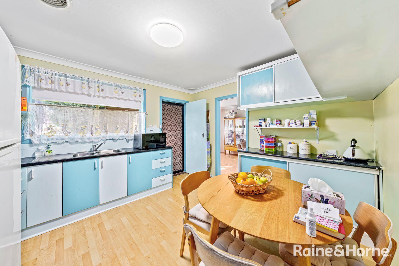 14 Swager Place, Canley Heights NSW 2166, Image 2