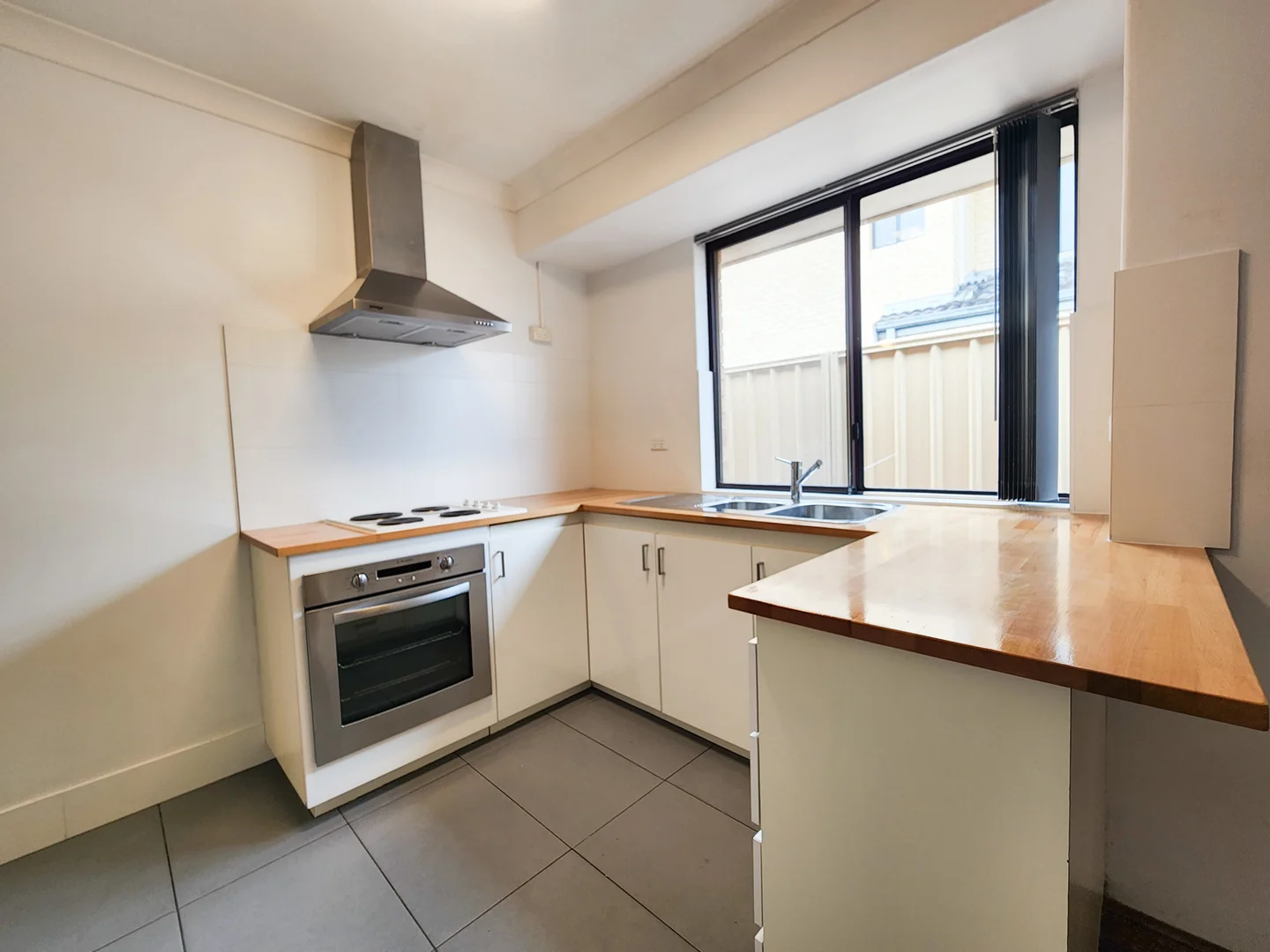 Additional image 2 of 27B Jeffrey Street, Kewdale WA 6105