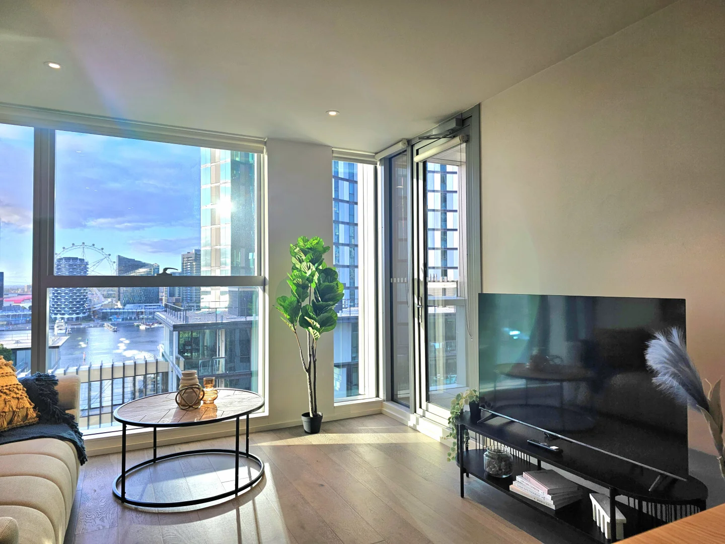 Additional image 2 of 1109W/888 Collins Street, Docklands VIC 3008