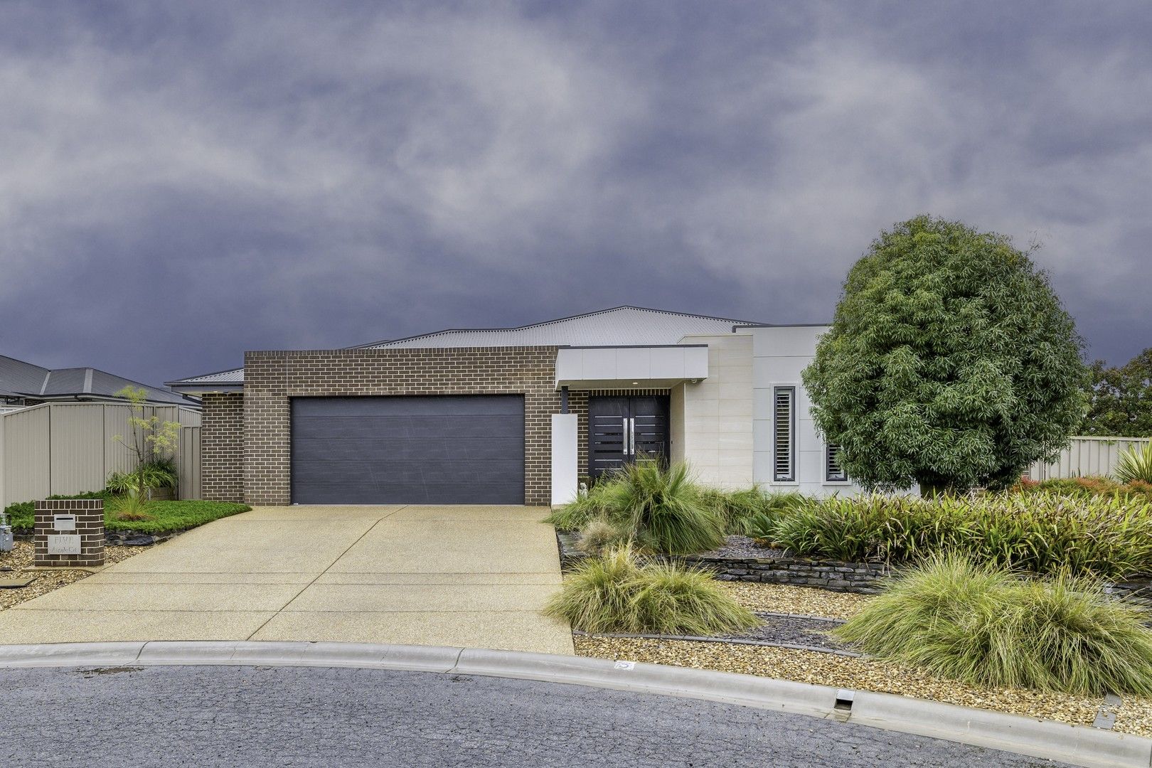 4 bedrooms House in 5 Argyle Court TATTON NSW, 2650