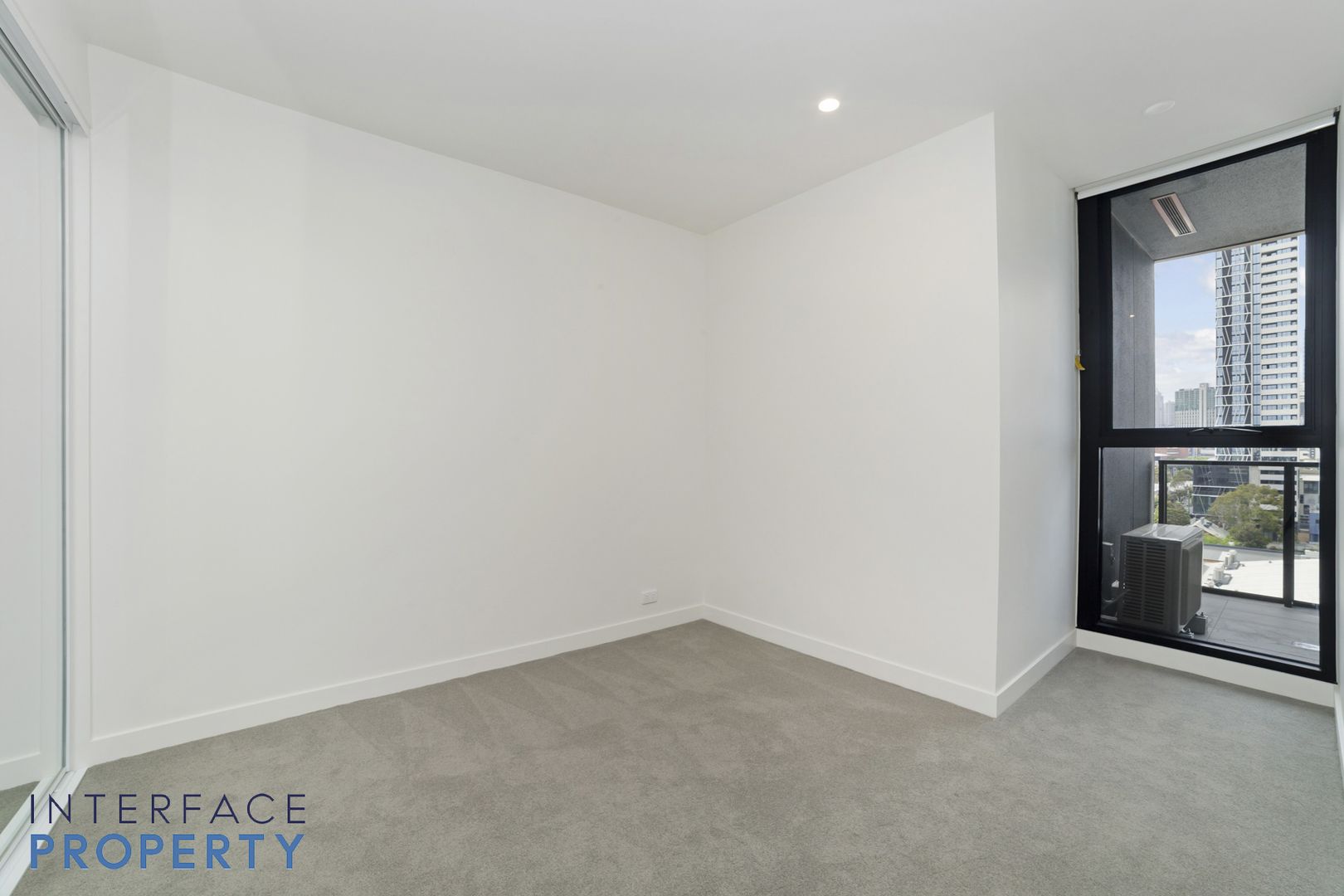 604/165 Gladstone Street, South Melbourne VIC 3205, Image 2