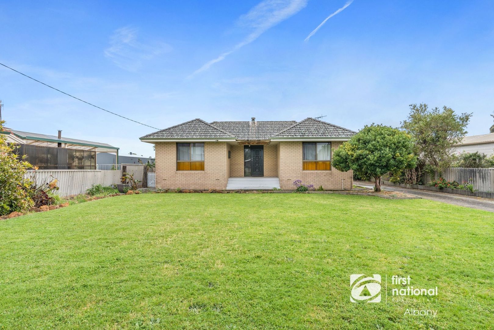 24 Lancaster Road, McKail WA 6330, Image 2