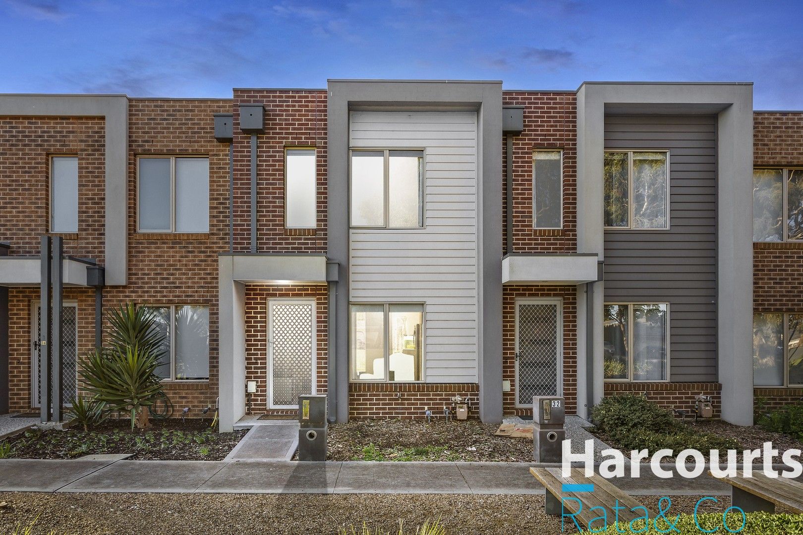 2 bedrooms Townhouse in 34 Etheridge Lane CRAIGIEBURN VIC, 3064