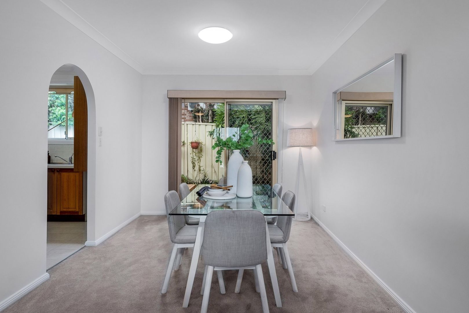 8/27 Greenacre Rd, South Hurstville NSW 2221, Image 2