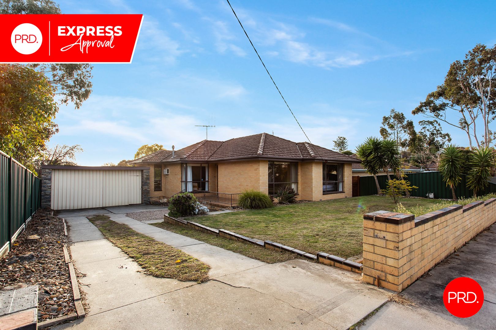 3 bedrooms House in 5 Hewitt Avenue KENNINGTON VIC, 3550