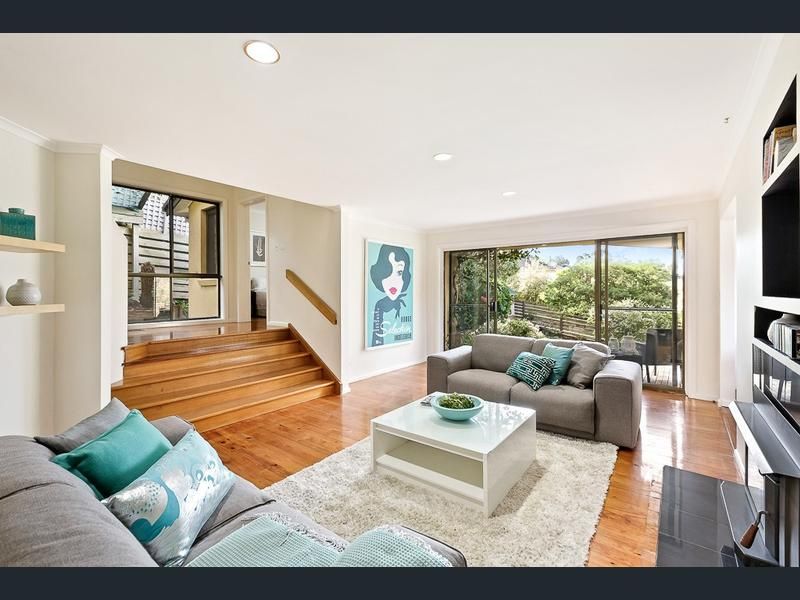 5 Longstaff Court, Doncaster East Property History & Address Research