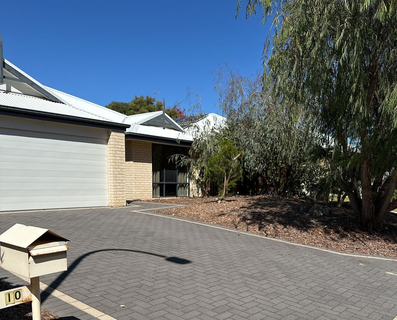 10 Menna Brace, Greenfields WA 6210 House For Rent Domain
