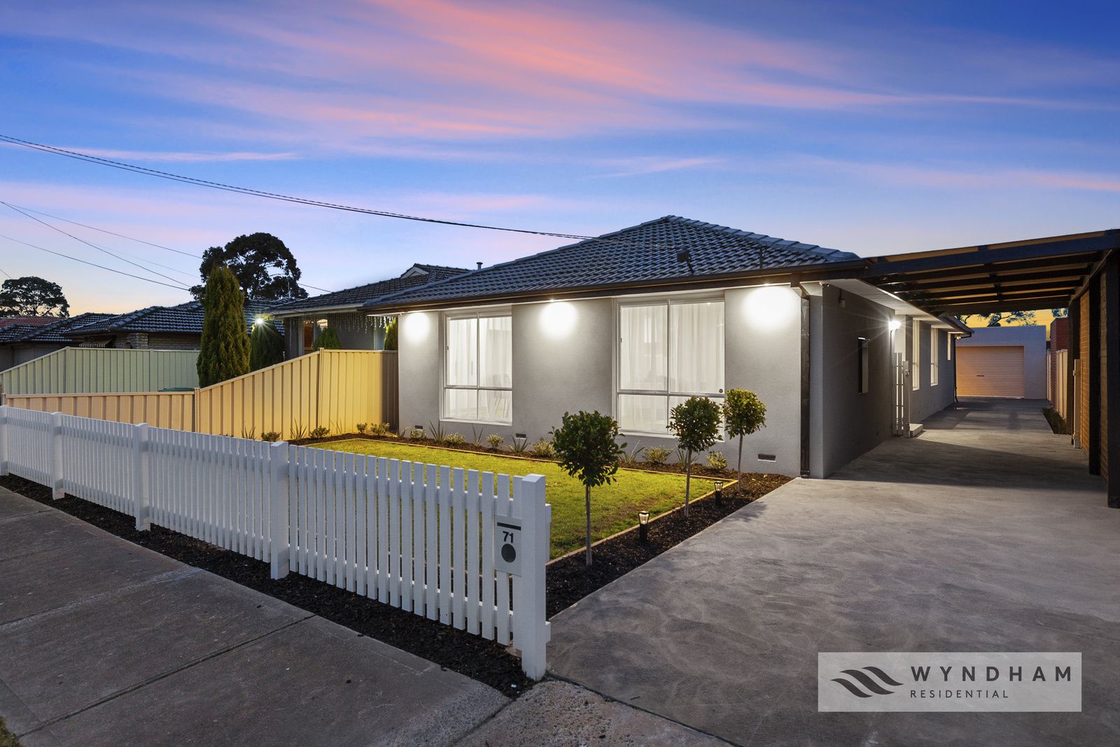 3 bedrooms House in 71 Hook Street ALTONA MEADOWS VIC, 3028