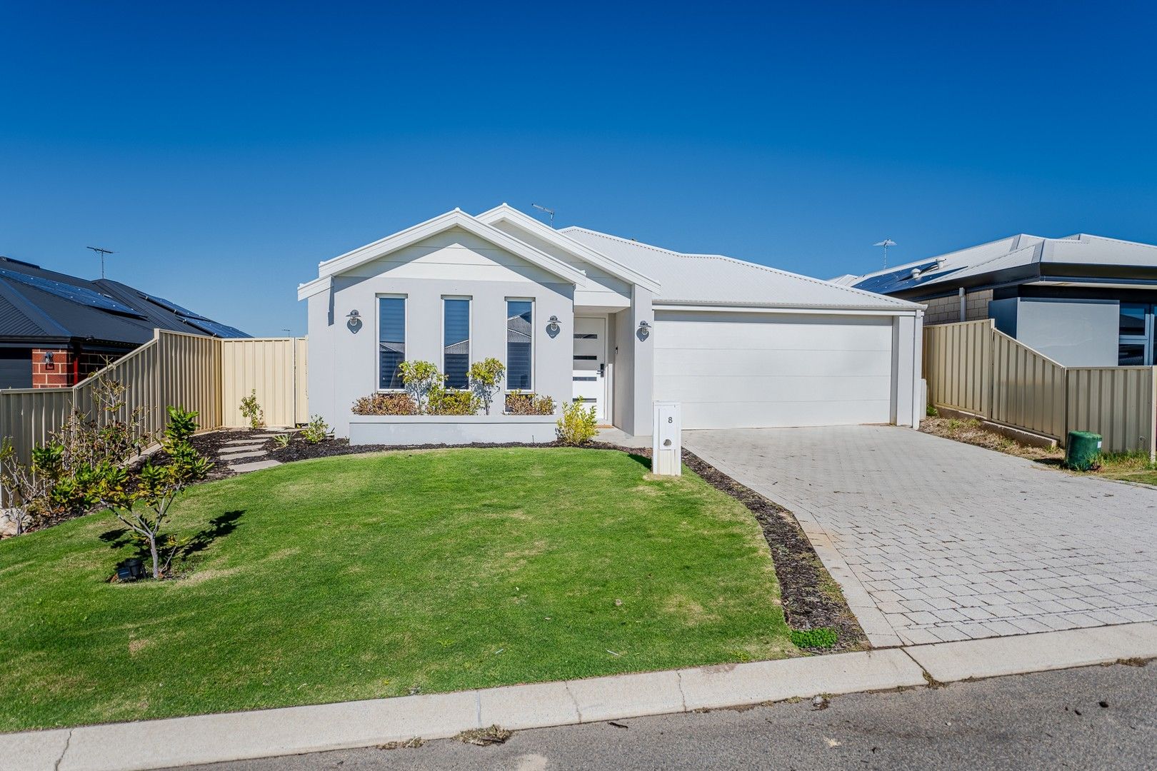 8 Bonnington Loop, Madora Bay WA 6210, Image 0