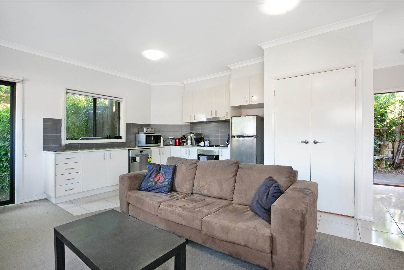 3/55 North Road, Reservoir VIC 3073, Image 2