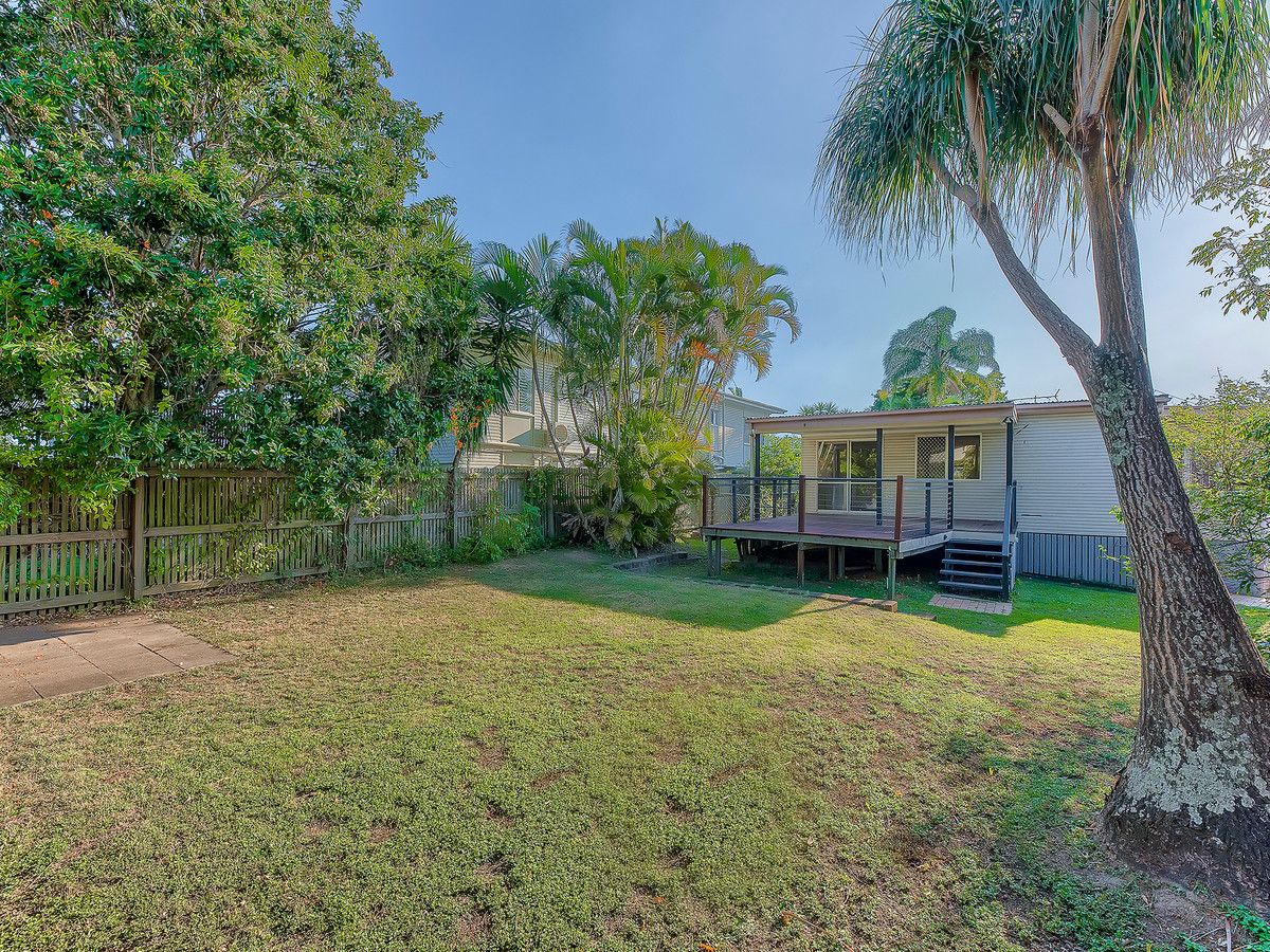 25 Farrant Street, Stafford Heights QLD 4053, Image 2