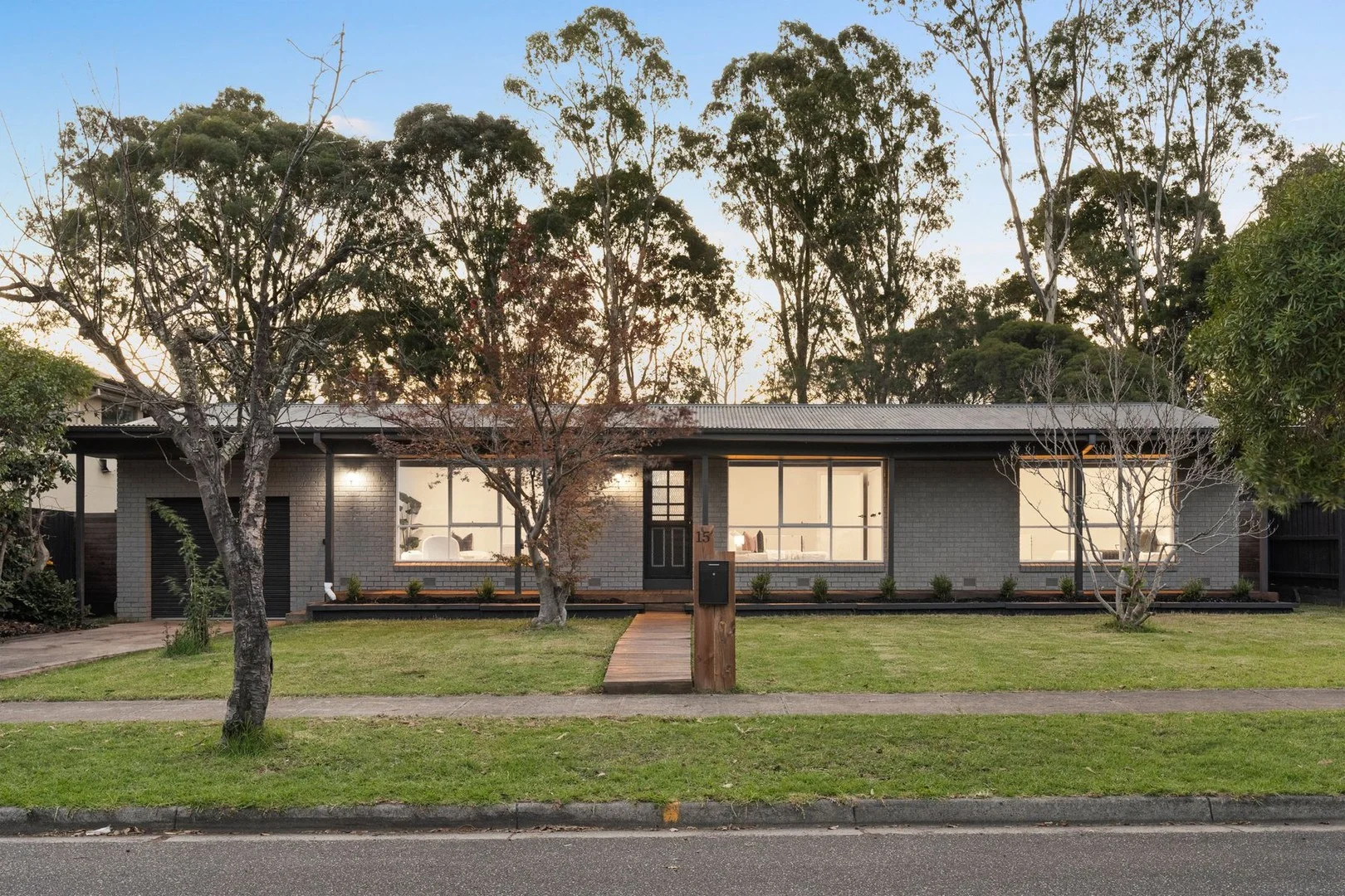 Primary image of 15 Cheviot Avenue, Berwick VIC 3806
