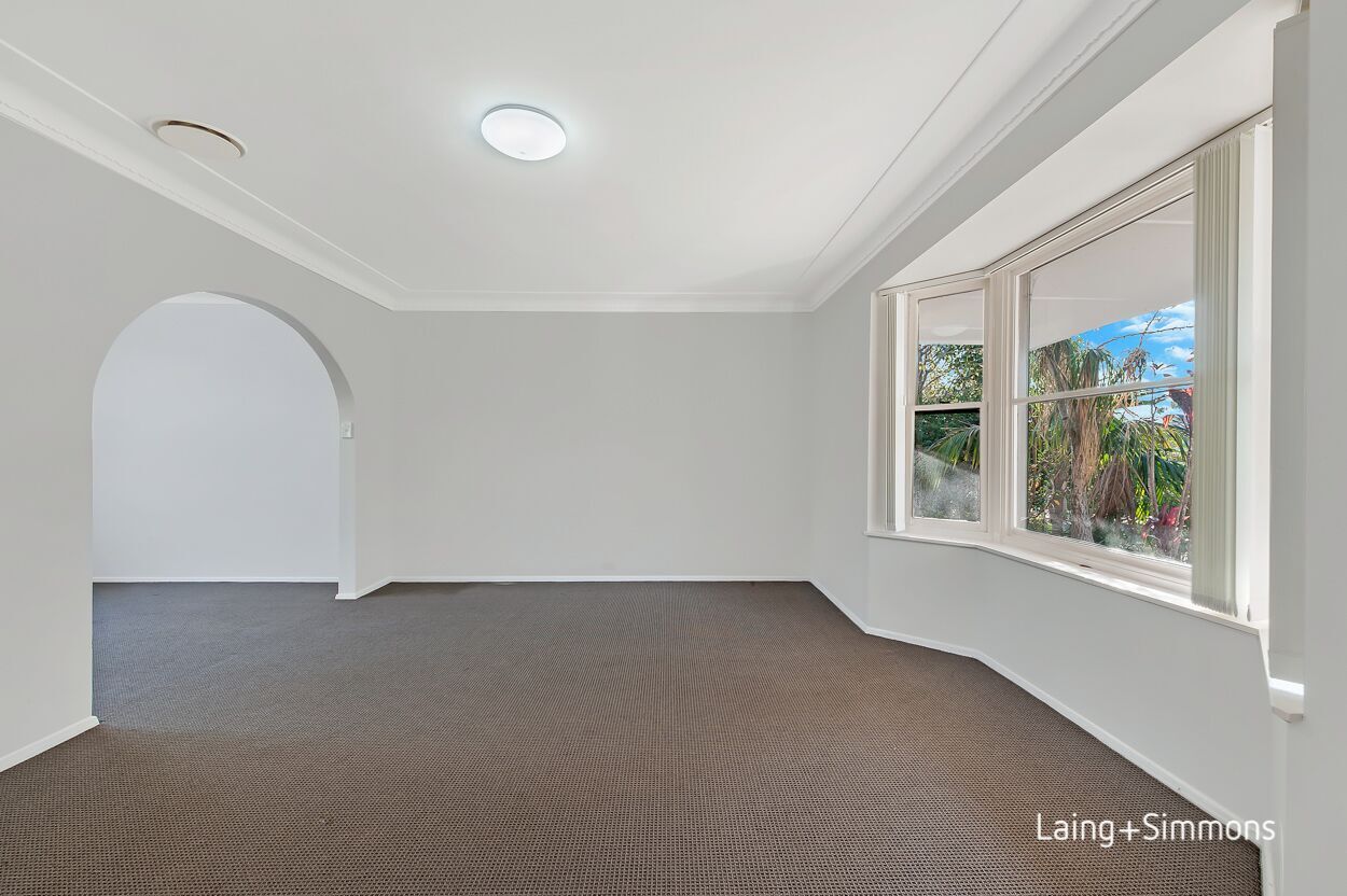 1 Tongarra Place, Westleigh NSW 2120, Image 2
