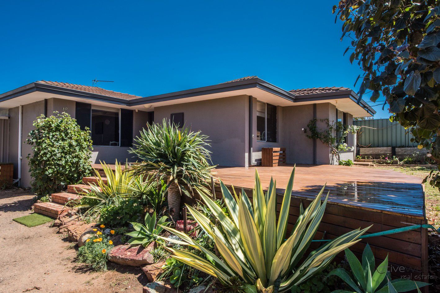 18 Thomas Avenue Geraldton Wa 6530 Domain