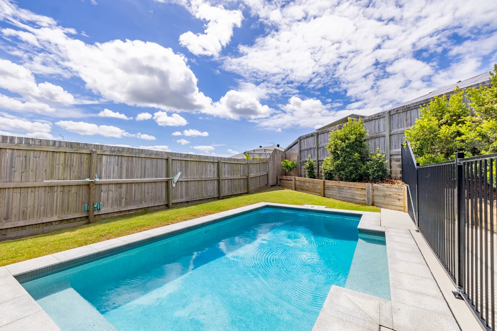 Additional image 12 of 4 Pinnacle Place, Burnside QLD 4560