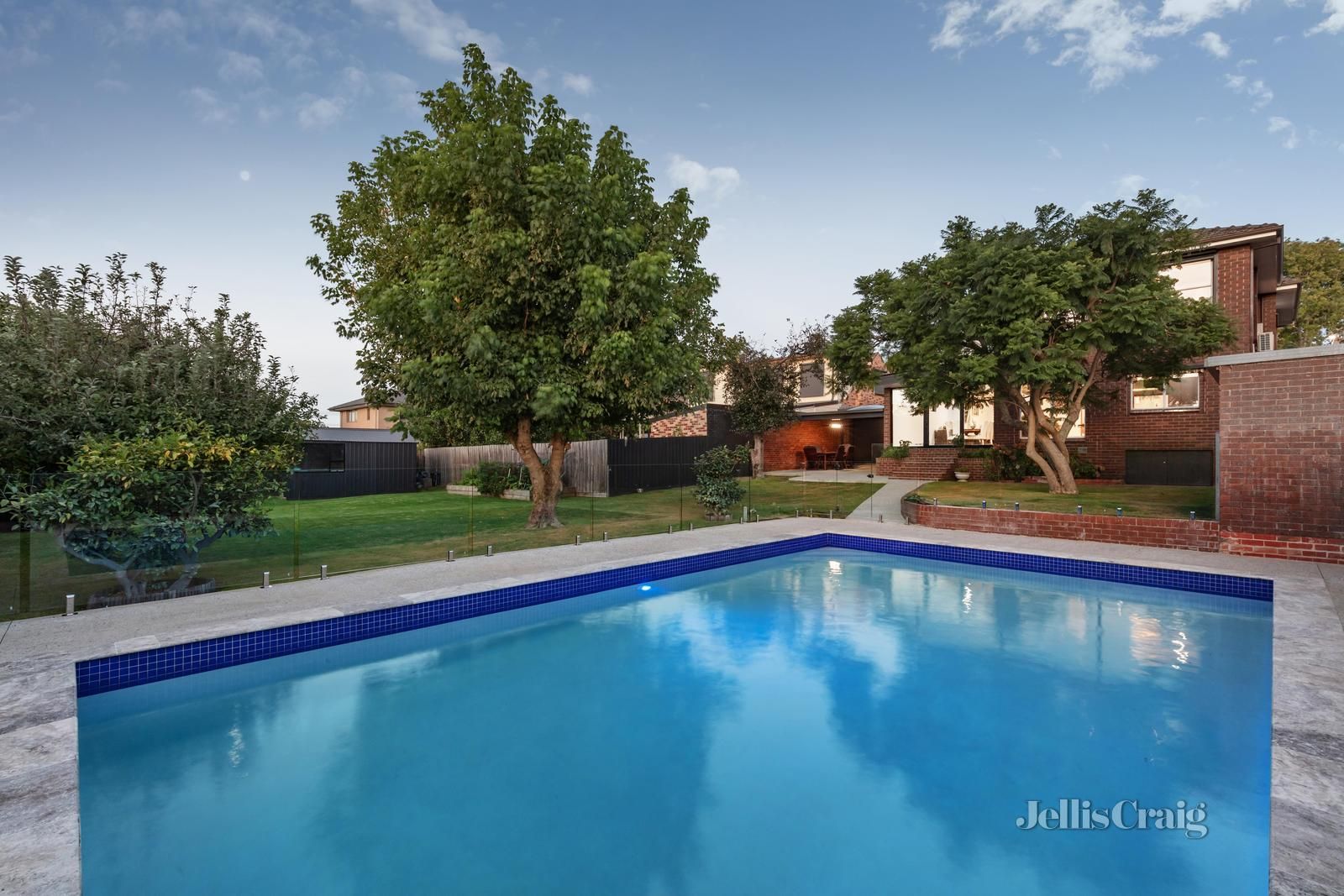 24 Outlook Drive, Camberwell VIC 3124, Image 1