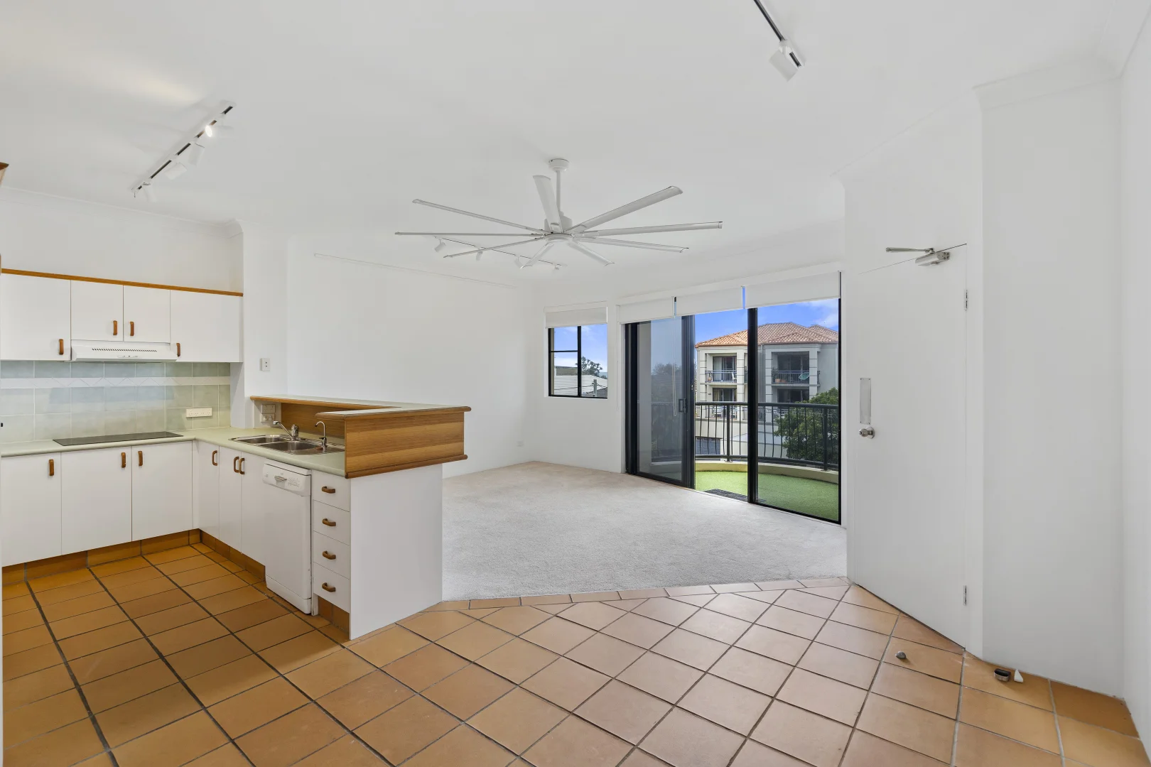 Additional image 7 of 20/2 Fraser Avenue, Miami QLD 4220