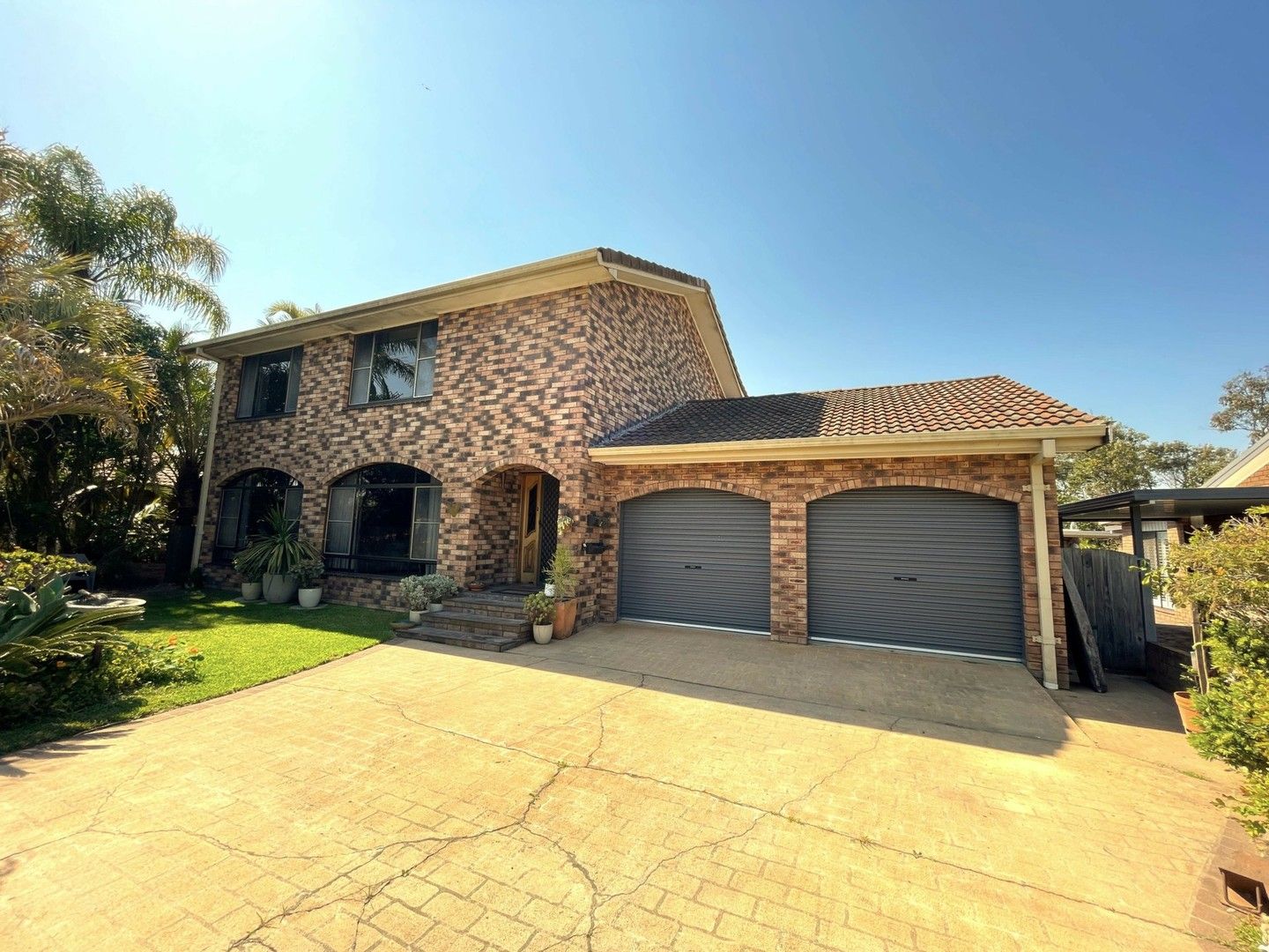 3 bedrooms House in 10 Oceanic Place OLD BAR NSW, 2430