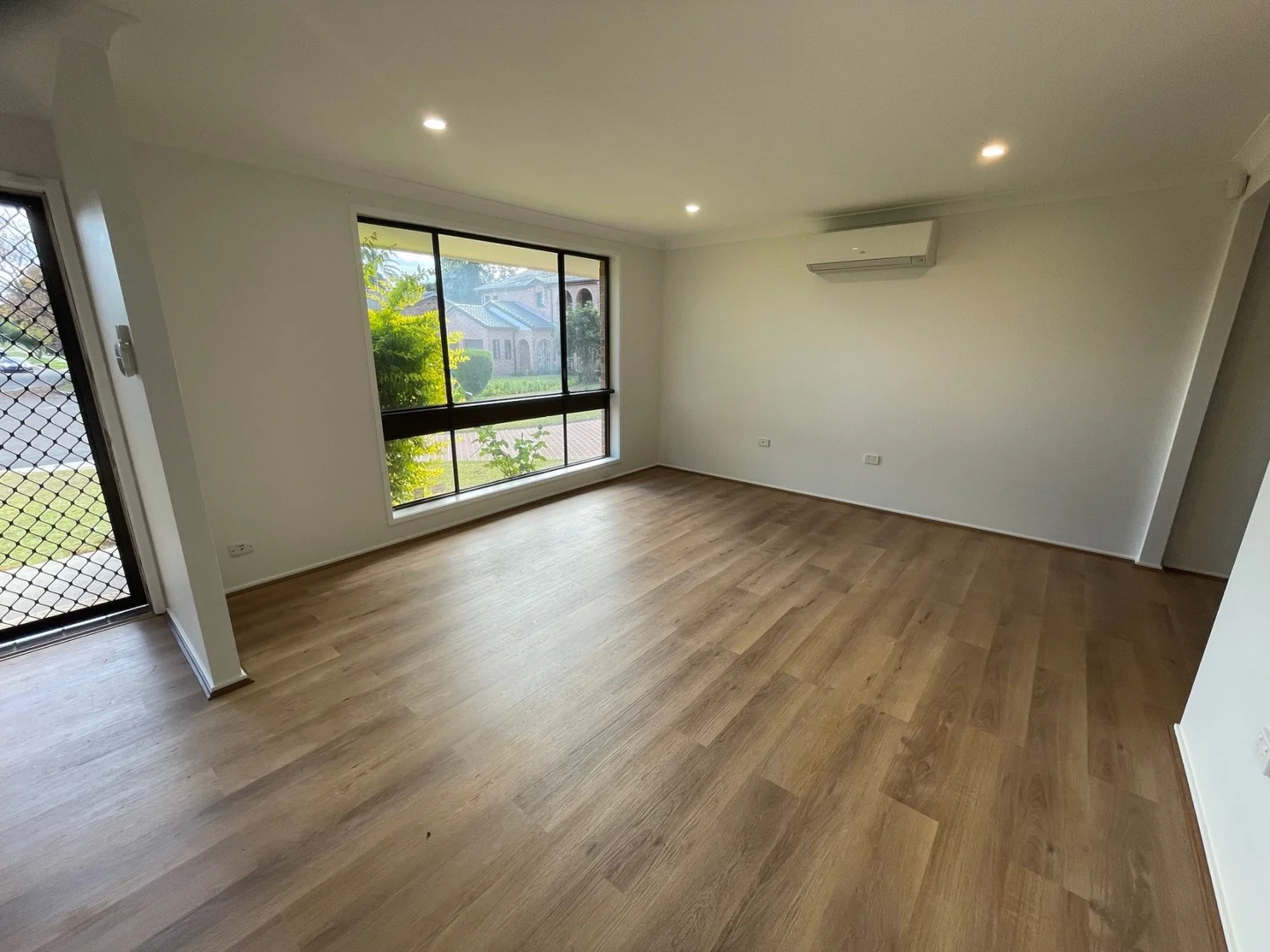 Additional image 8 of 44 Nottingham Cres, Chipping Norton NSW 2170