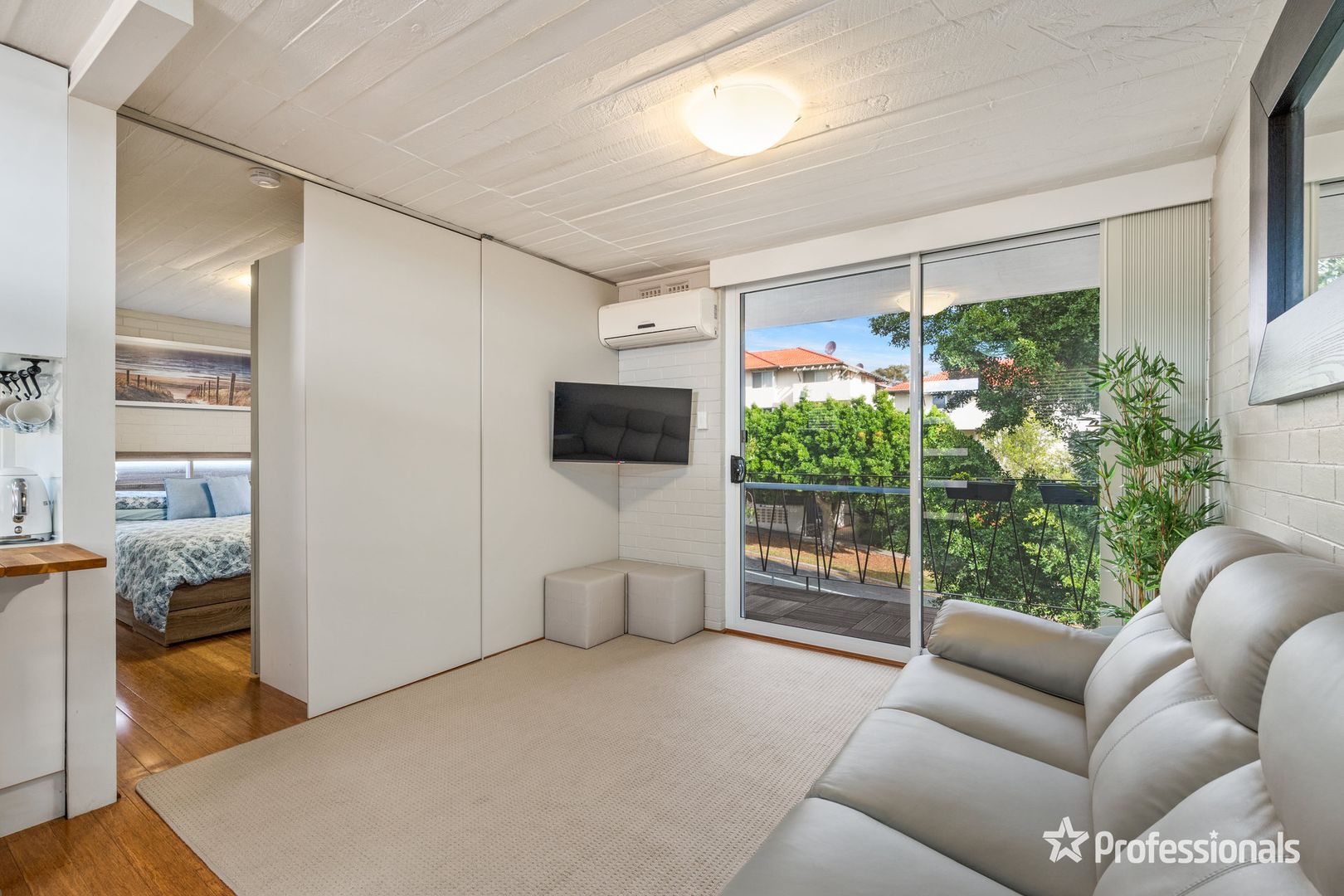 9/43 King George Street, Victoria Park WA 6100, Image 1